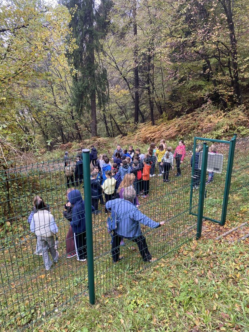 Petošolci na naravoslovnem dnevu - Pitna voda – Ogled vodohrana Šporn